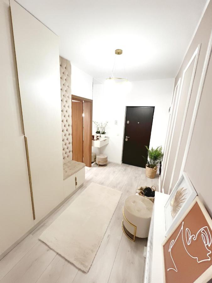 Studio Poienii - A Cozy Stay 5 Min Away From The Center Bistrita  Luaran gambar